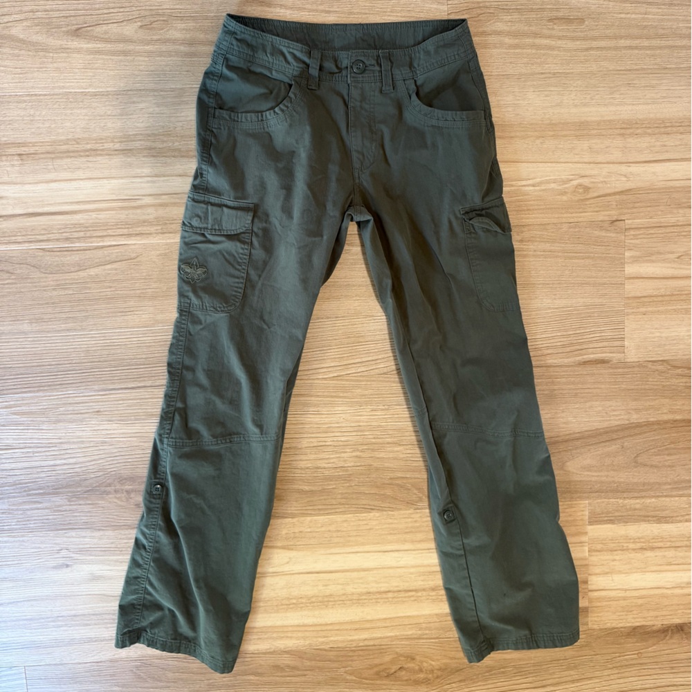 Boy Scouts Uniform Pants Women’s Size 2 Roll Up Legs Convertible